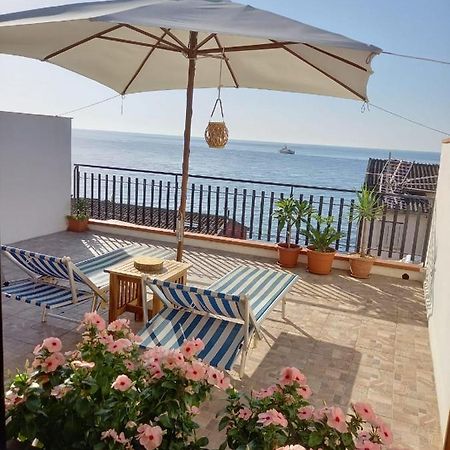 فيلا Paradise جيارديني ناكسوس المظهر الخارجي الصورة